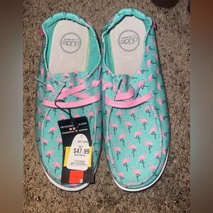 Women’s Size 9 (40) Flamingo Hey Dudes